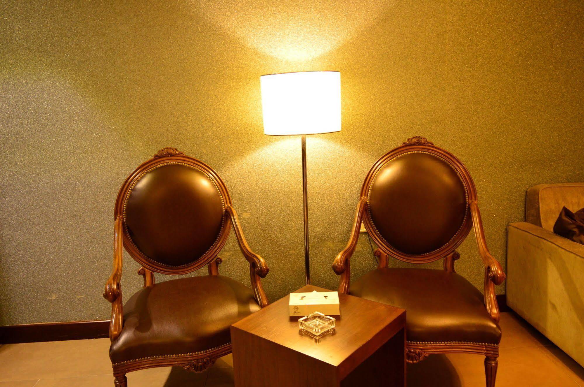 Nadine Hotel Suites Amman Luaran gambar
