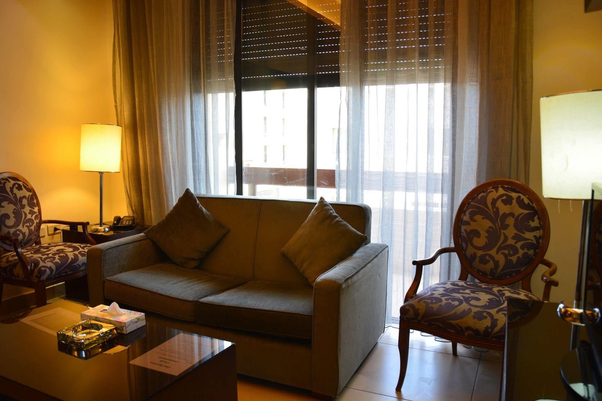 Nadine Hotel Suites Amman Luaran gambar